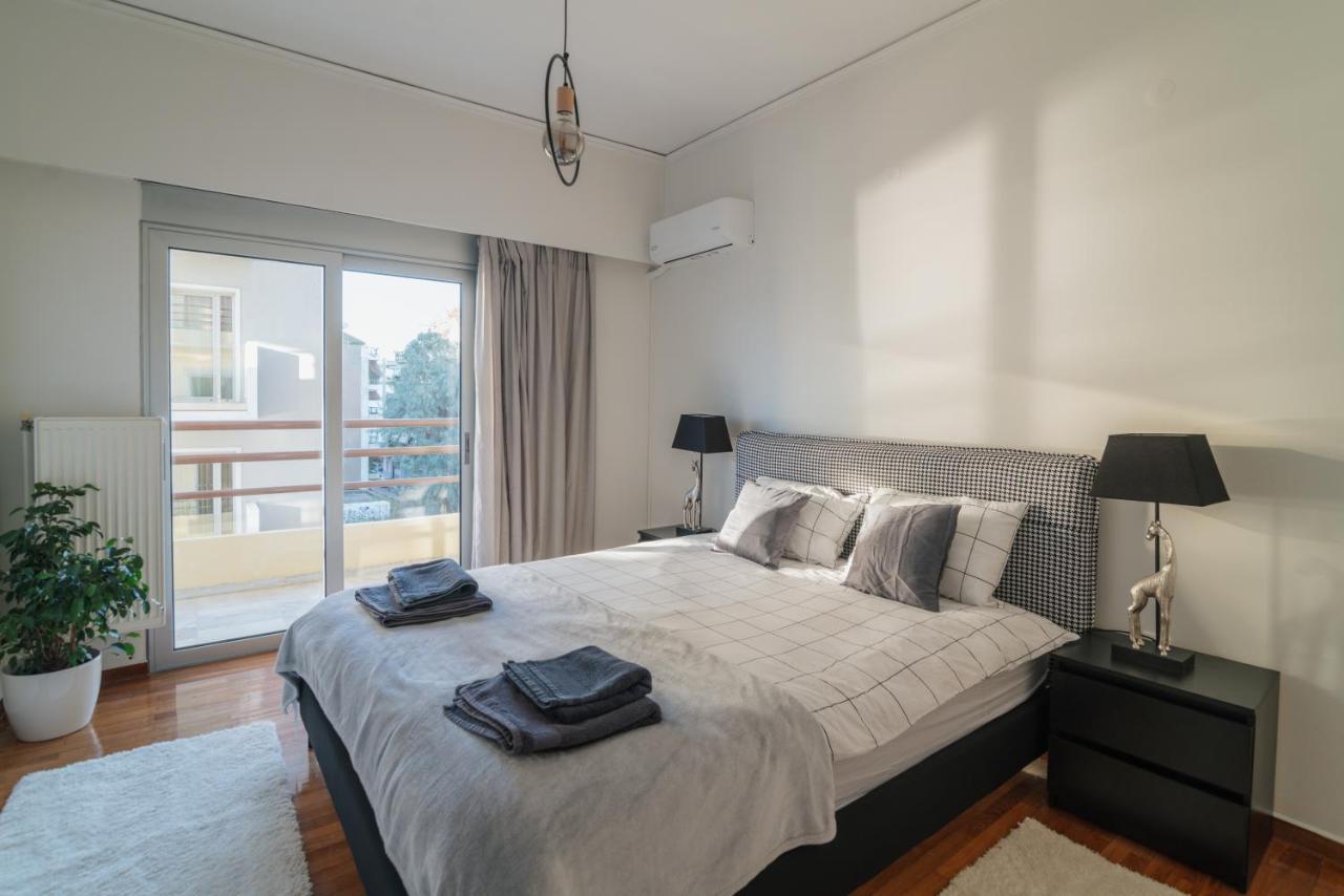 Sea Front Luxury Apartment Patras Luaran gambar