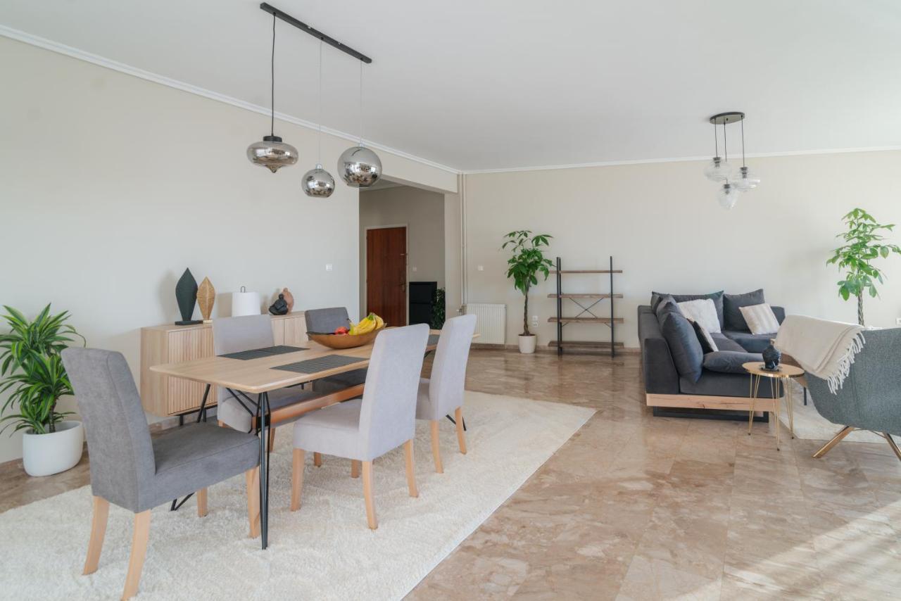 Sea Front Luxury Apartment Patras Luaran gambar